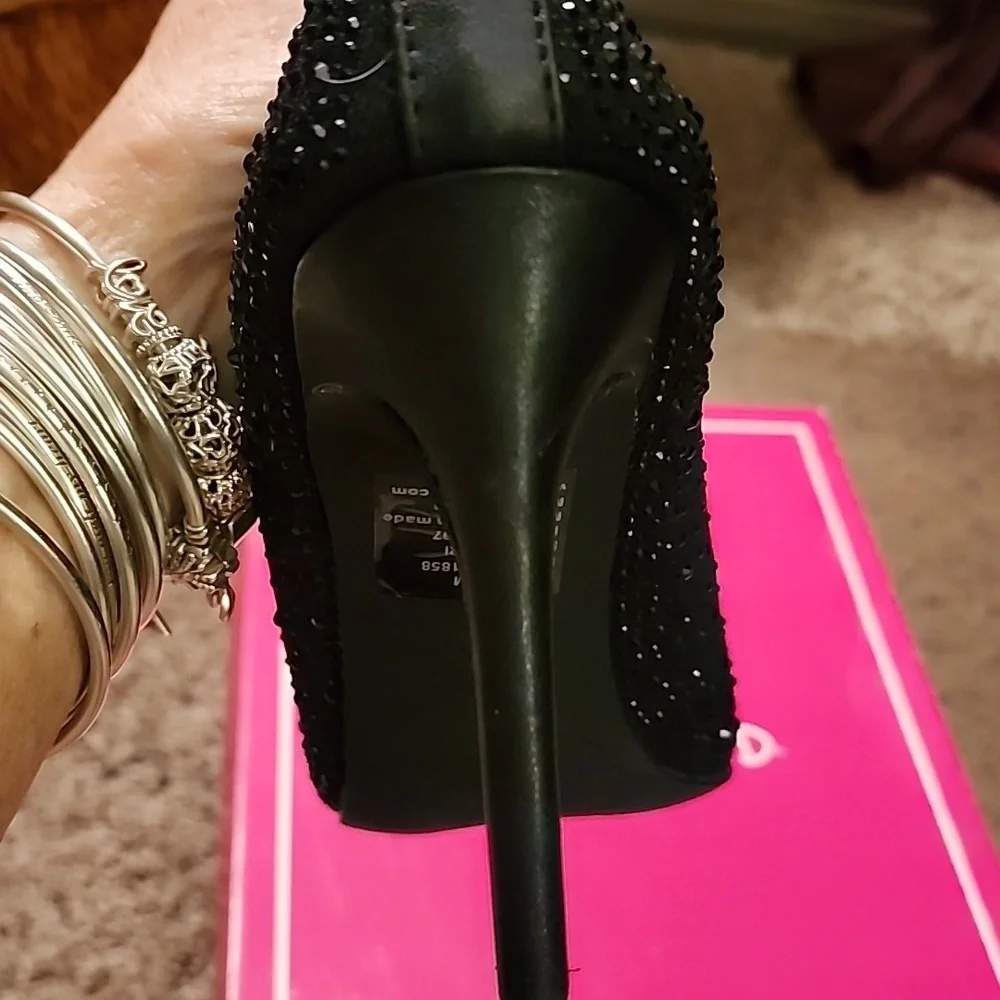 ID Required Black Sparkle Boots - Picture 5 of 9
